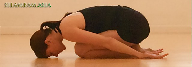 yoga child pose 1